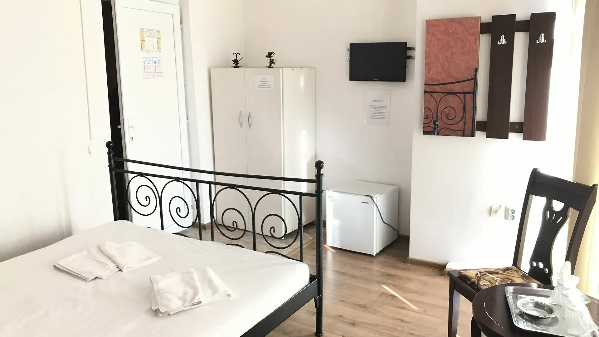Hotel Funnytime Βουκουρέστι