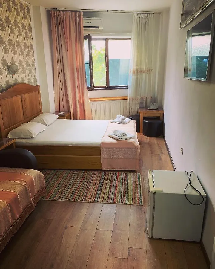 Hotel Funnytime Bucharest