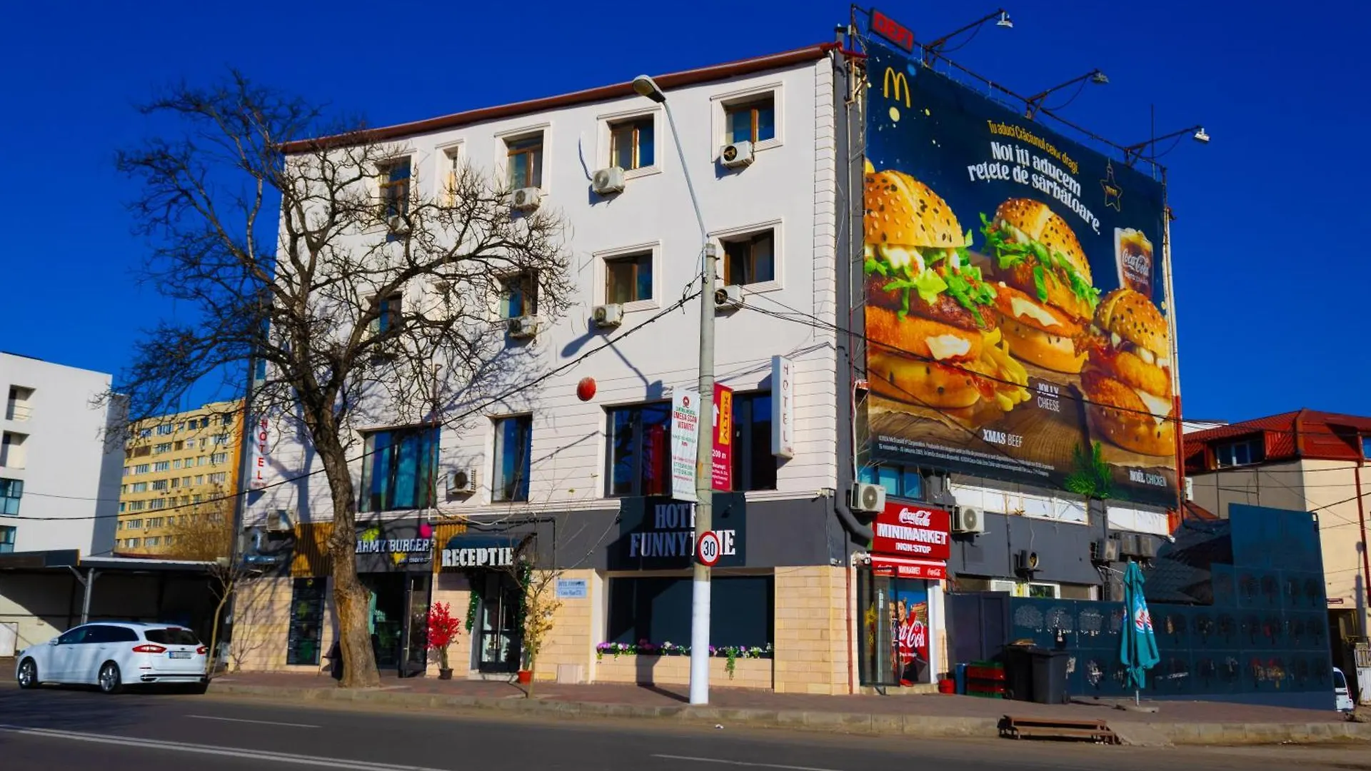 Hotel Funnytime Bucharest