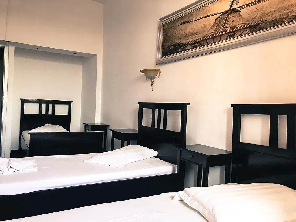Hotel Funnytime Bucharest