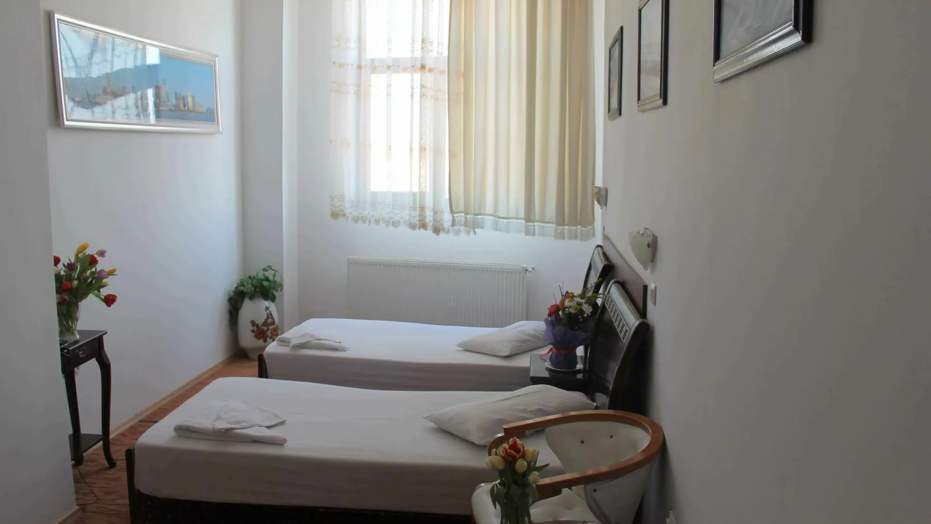 Hotel Funnytime Bucharest