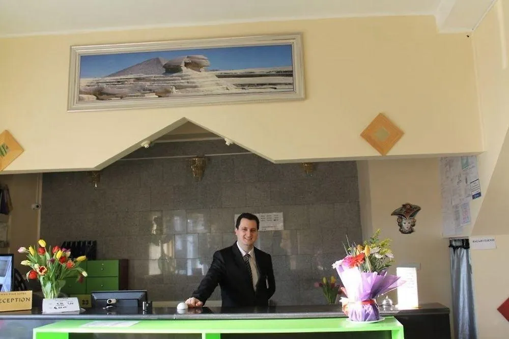 Hotel Funnytime Βουκουρέστι