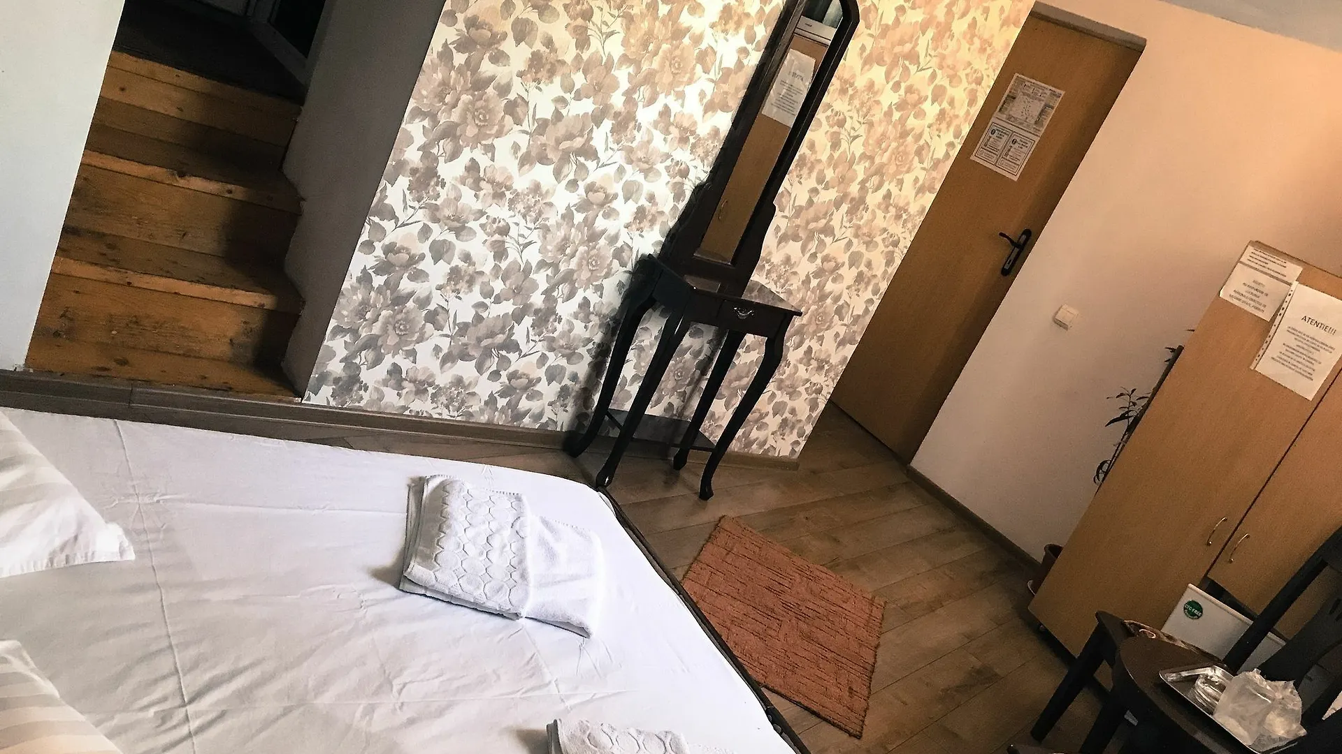 Hotel Funnytime Βουκουρέστι